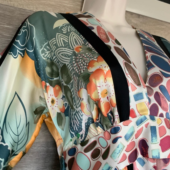 Kimono style silk dress by Single - Picture 5 of 11